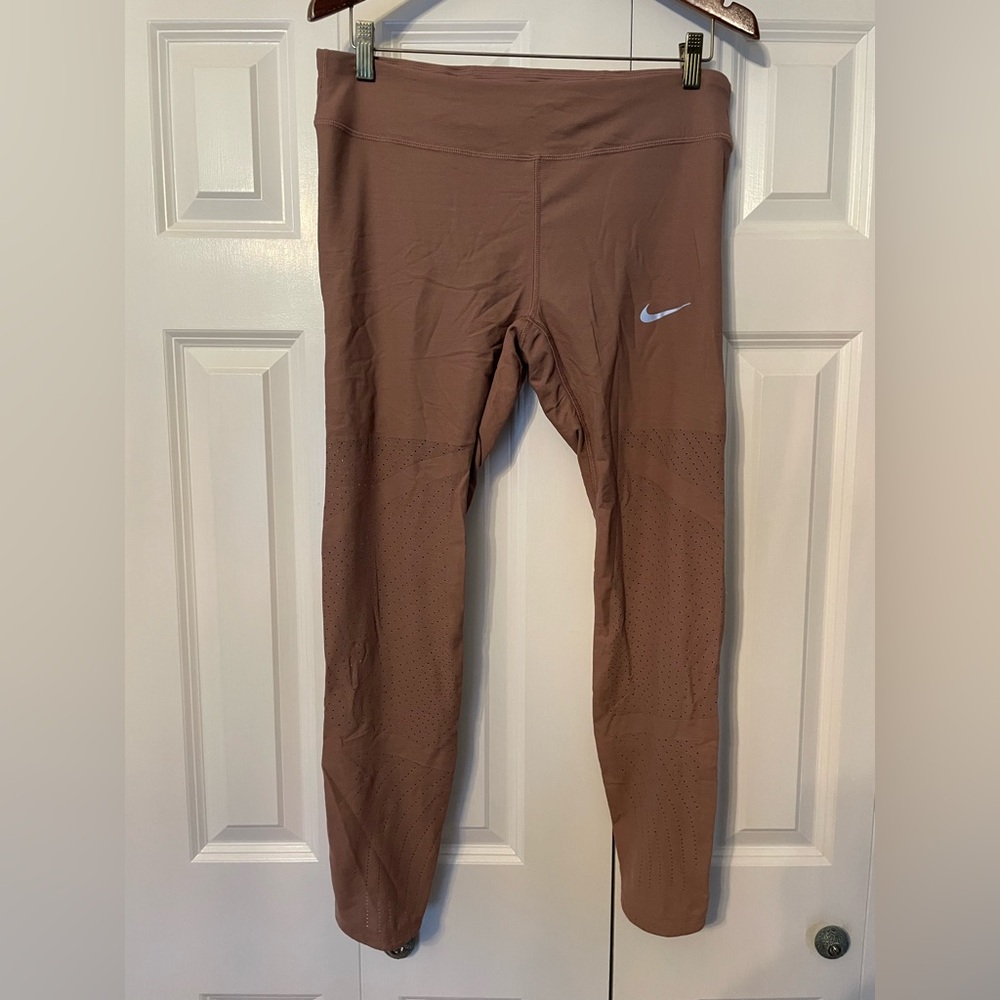 Nike Woman’s Dri-Fit Mauve Running Leggings
